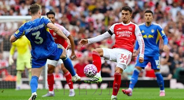 枪手真没稳!首回合巴黎、巴萨领先 次回合险翻车